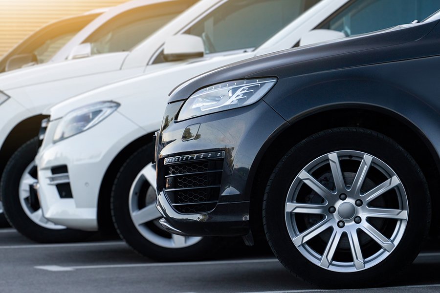 SUV sales soar worldwide